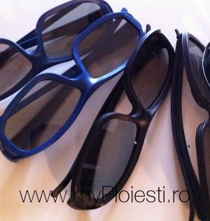 Cati dintre voi au deja prea multe perechi de ochelari 3D?