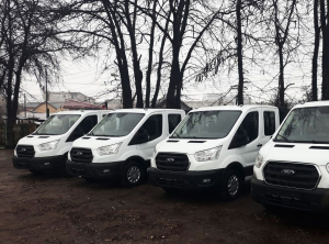 4 camionete la 33.000 de euro bucata a cumparat SGU Ploiesti