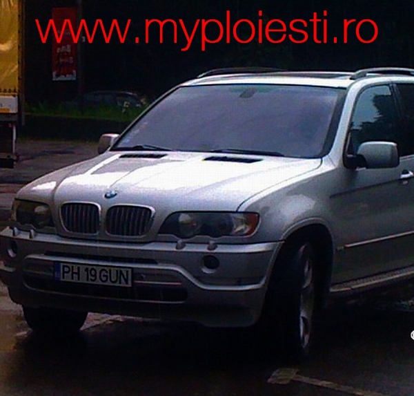 BMW X5, masina deputatului de Prahova Dragos Gunia