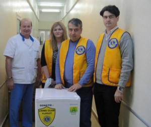 Lions Club Ploiesti a donat frigidere Spitalului Judetean