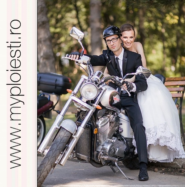 Cat de des vezi o motocicleta intr-o fotografie de nunta?